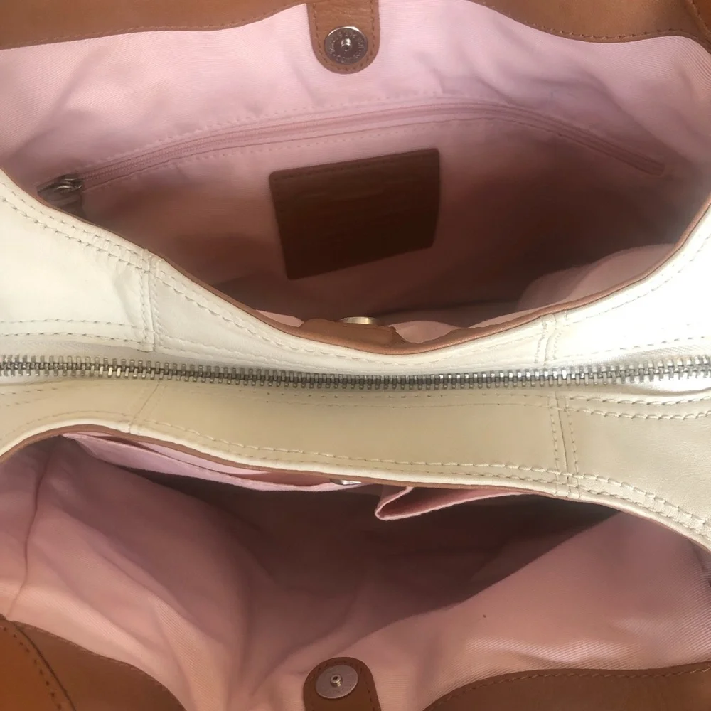 Coach F19453 White Leather Hobo Bag